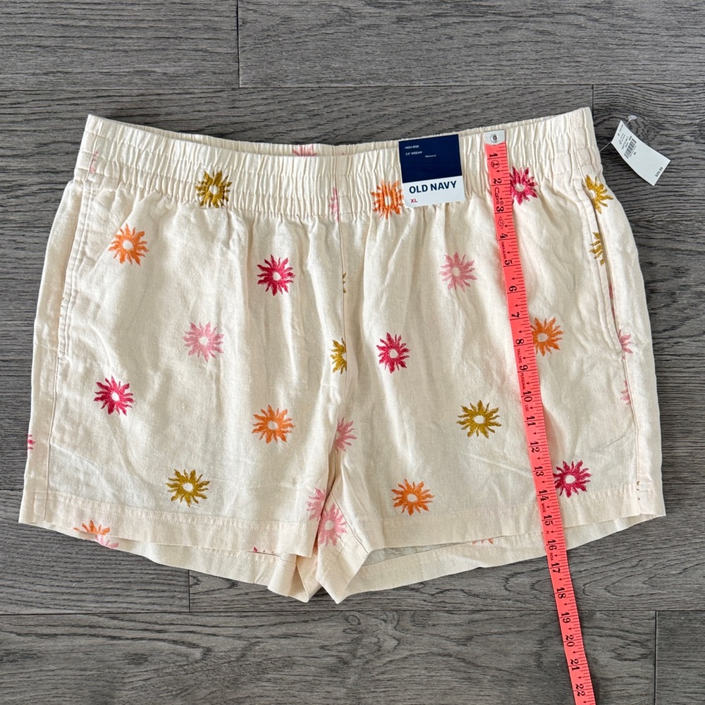 🌼OLD NAVY🌼 NWT Peachy Cream Floral Linen Shirt and Shorts Set, Size XL - Picture 9 of 13